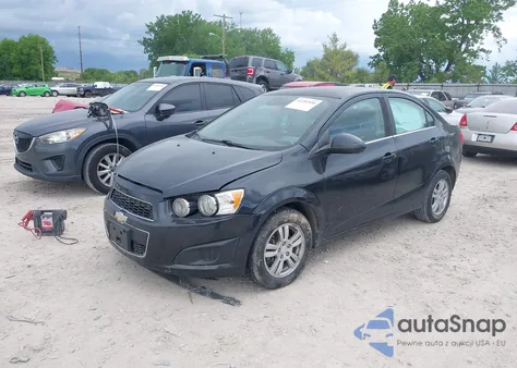 2015 Chevrolet Sonic Lt Auto z USA, uszkodzony, nr VIN 1G1JC5SH5F4146691